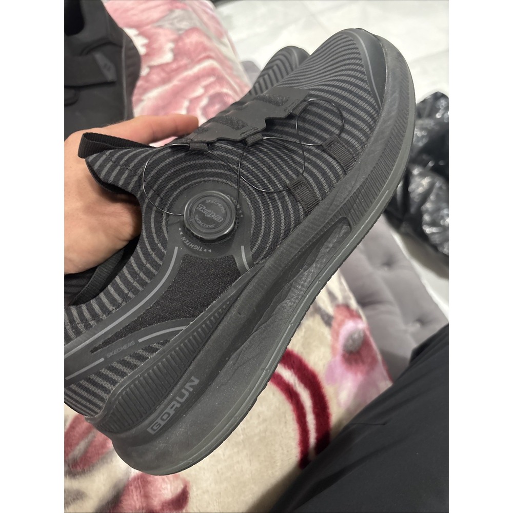 skechers go run Twist Fit Size 13